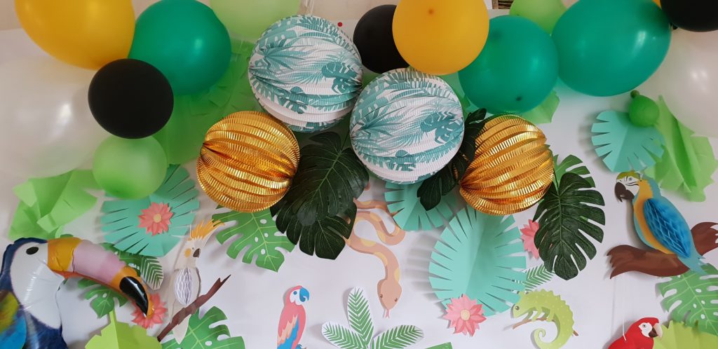 Nappe Anniversaire Jungle 274x137 Cm – Décoration De Table Thème Animaux Pour Fêtes Enfants, Pique-nique